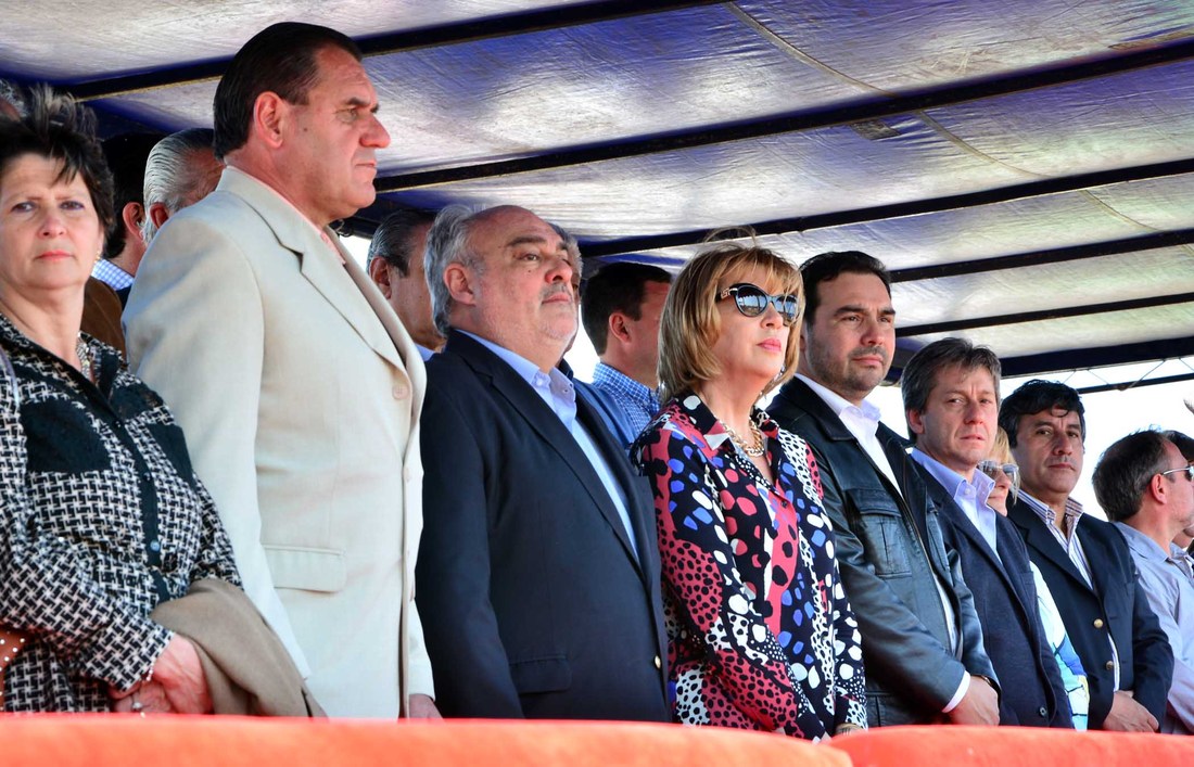 64_exposici%c3%b3n_nacional_de_la_frontera_de_ganader%c3%ada__granja__industria_y_comercio_(1)